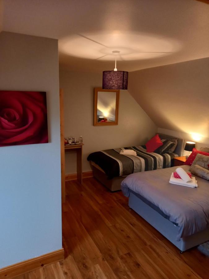 A New U Country Cottage Clynacartan 외부 사진