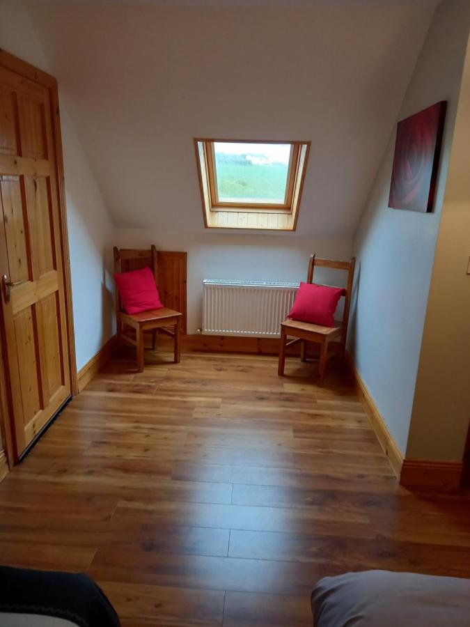 A New U Country Cottage Clynacartan 외부 사진