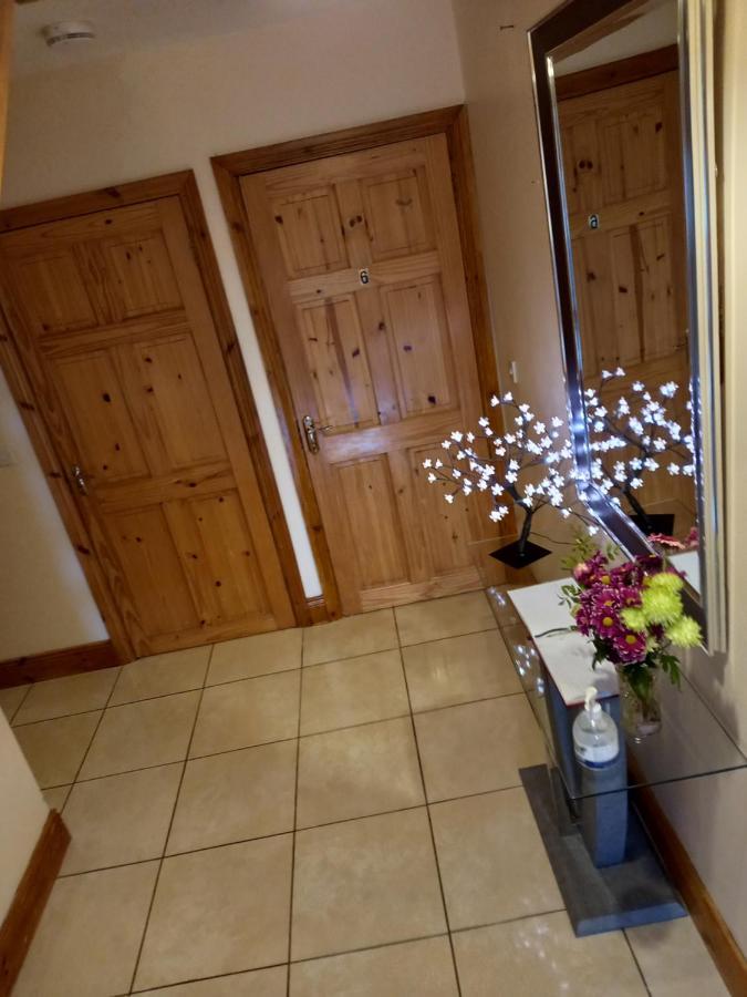 A New U Country Cottage Clynacartan 외부 사진
