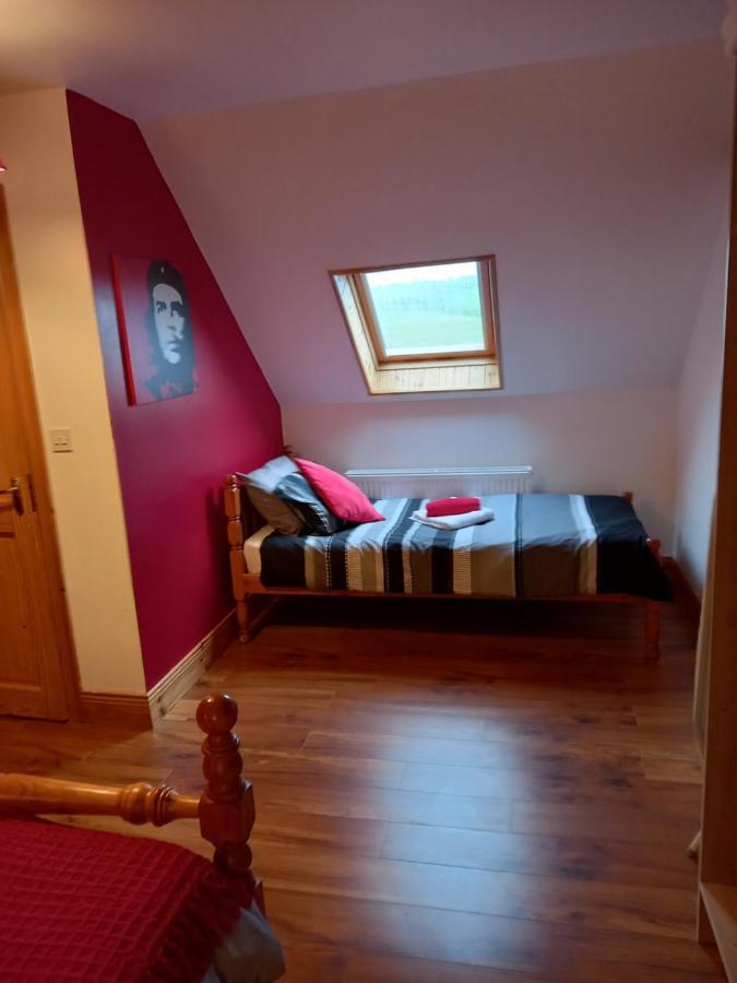 A New U Country Cottage Clynacartan 외부 사진